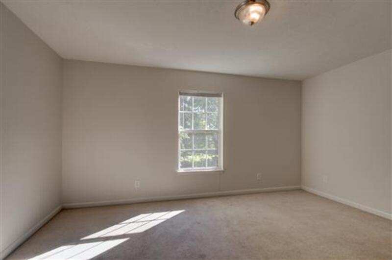 *** NO PETS PLEASE *** property image