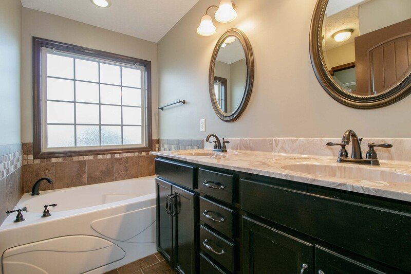 *** RESTRICTED BREEDS WELCOME *** property image