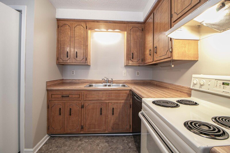 *** $500 DEPOSIT MOVE IN SPECIAL / 6 MONTH LEASE OPTION *** property image