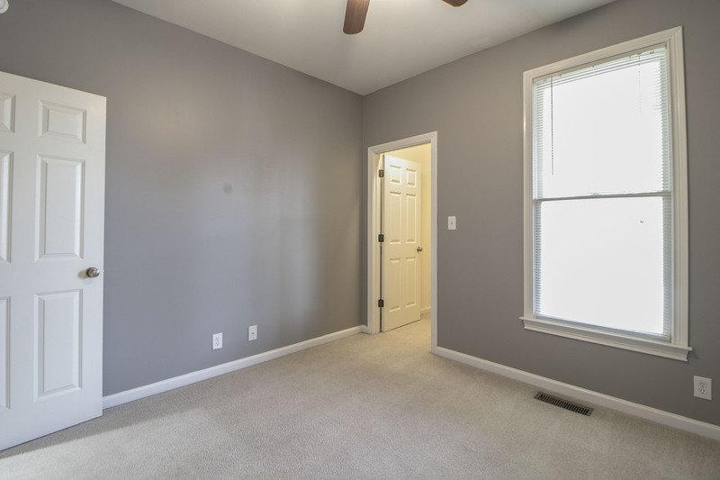 *** PET FRIENDLY near Exit 8 *** property image