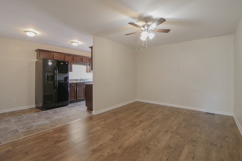 *** Close to Fort Campbell, Schools & Entertainment *** property image