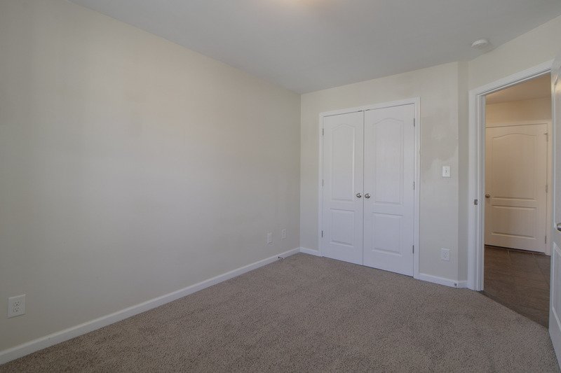 *** Close to Fort Campbell, Schools & Entertainment *** property image