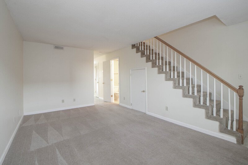 *** Located near Exit 1 entertainment, dining and schools! *** property image