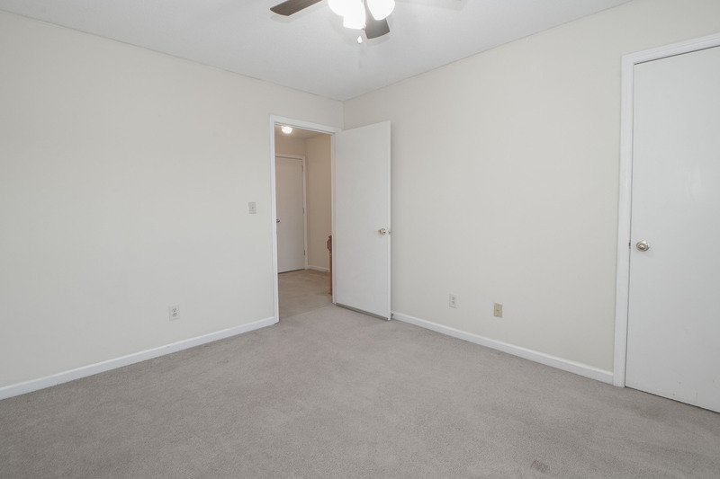 *** Located near Exit 1 entertainment, dining and schools! *** property image