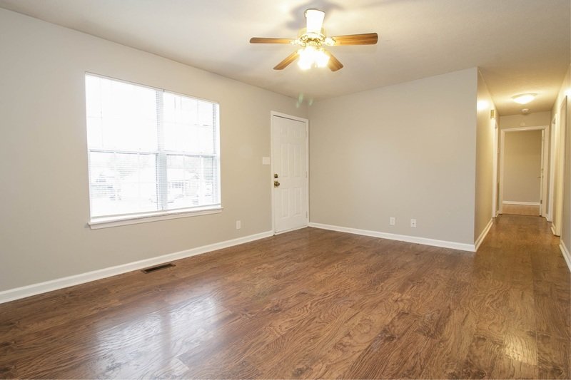 *** RESTRICTED BREEDS WELCOME / 6 MONTH LEASE OPTION / $500 DEPOSIT MOVE IN SPECIAL *** property image