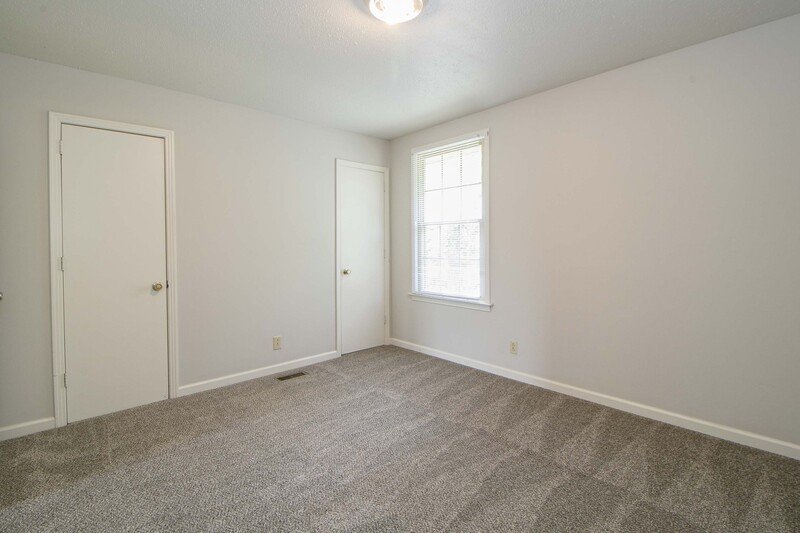 *** $500 DEPOSIT MOVE IN SPECIAL *** property image