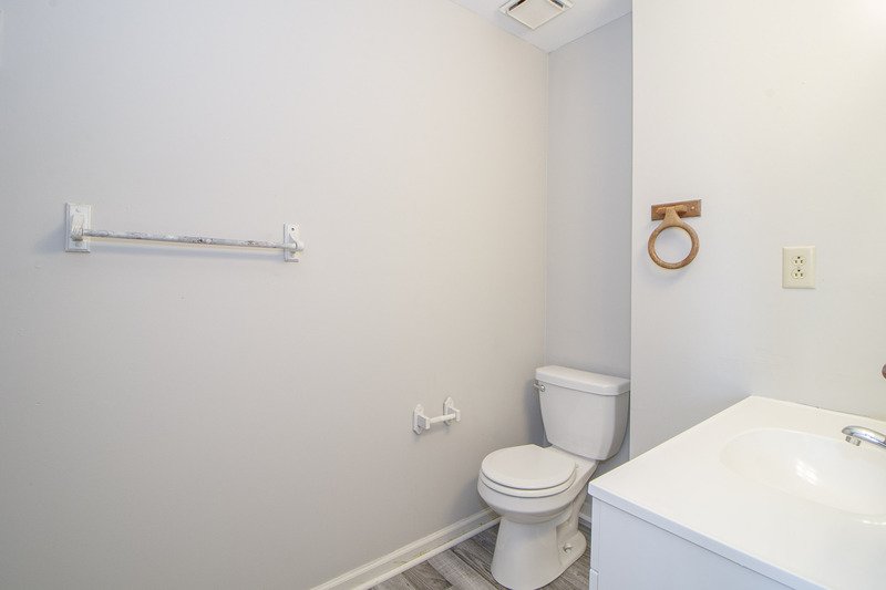 *** $500 DEPOSIT MOVE IN SPECIAL *** property image