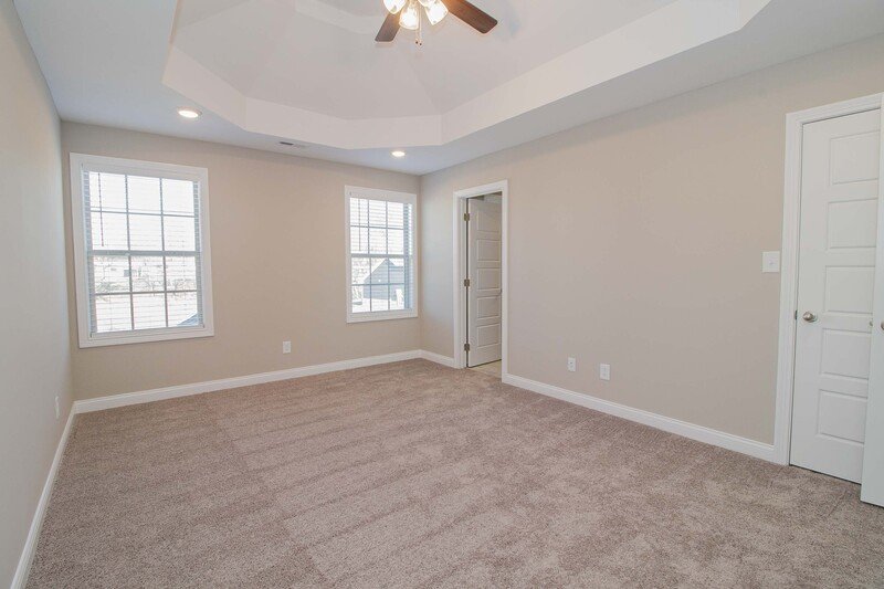 *** PET FRIENDLY & MOVE IN READY! *** property image