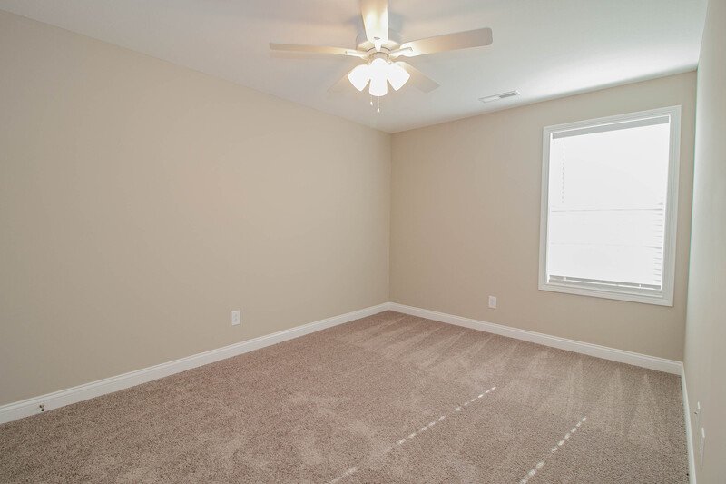 *** PET FRIENDLY & MOVE IN READY! *** property image