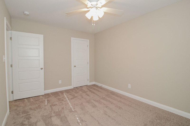 *** PET FRIENDLY & MOVE IN READY! *** property image