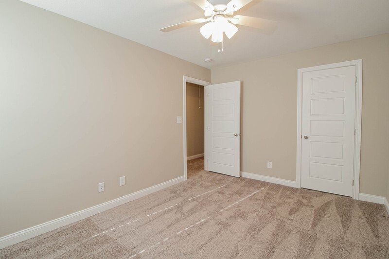 *** PET FRIENDLY & MOVE IN READY! *** property image