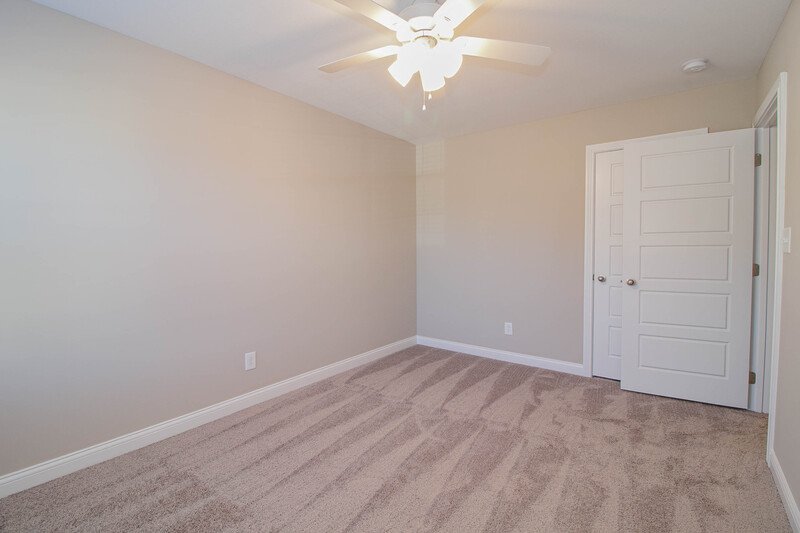 *** PET FRIENDLY & MOVE IN READY! *** property image