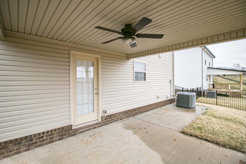 *** PET FRIENDLY & MOVE IN READY! *** property image