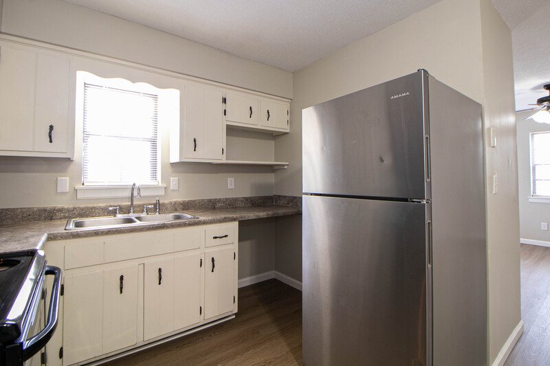 *** $500 DEPOSIT MOVE IN SPECIAL  *** property image