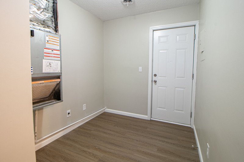 *** $500 DEPOSIT MOVE IN SPECIAL  *** property image