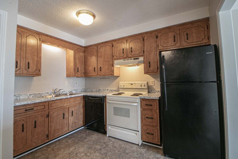 *** $500 DEPOSIT MOVE IN SPECIAL *** property image