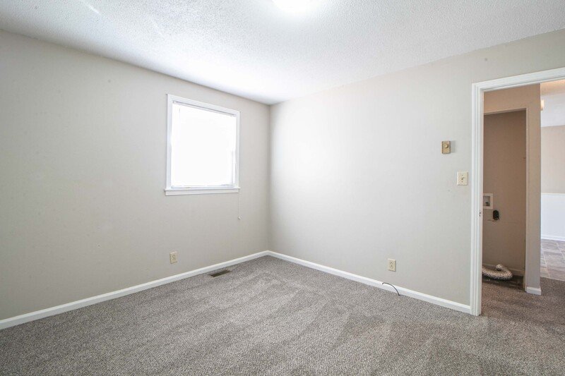 *** $500 DEPOSIT MOVE IN SPECIAL *** property image