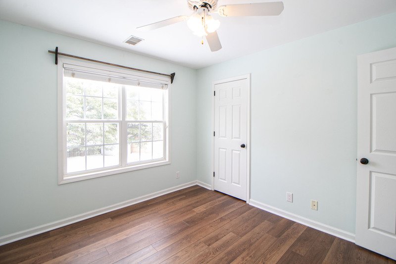 *** DOG FRIENDLY *** property image