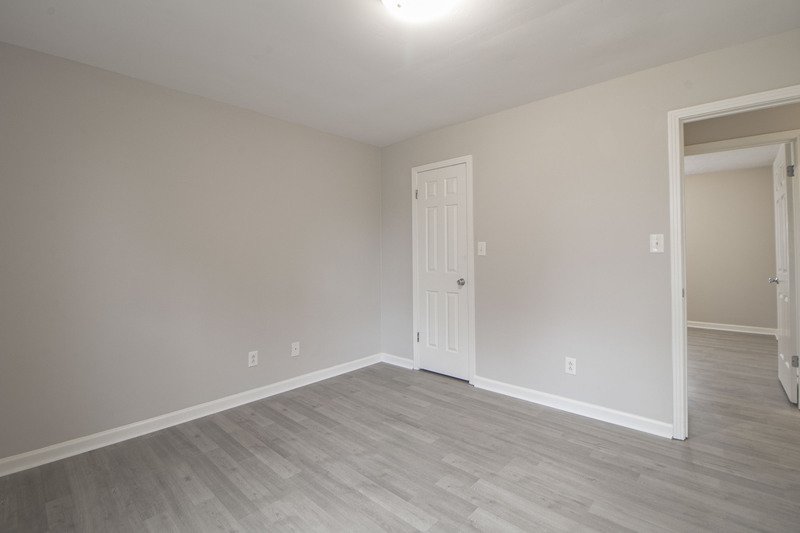 *** SMALL PET FRIENDLY *** property image