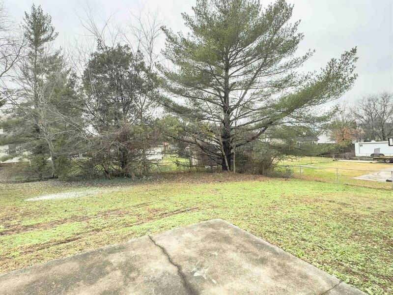 *** SMALL PET FRIENDLY *** property image