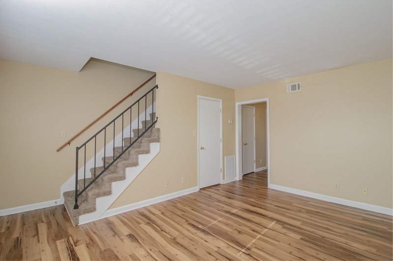 *** NO PETS PLEASE! *** property image