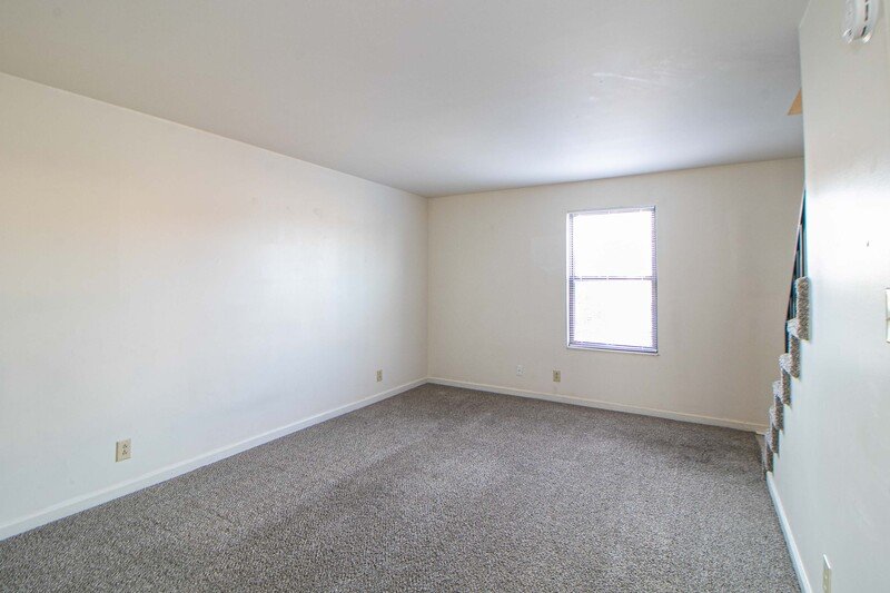*** $500 DEPOSIT MOVE IN SPECIAL *** property image