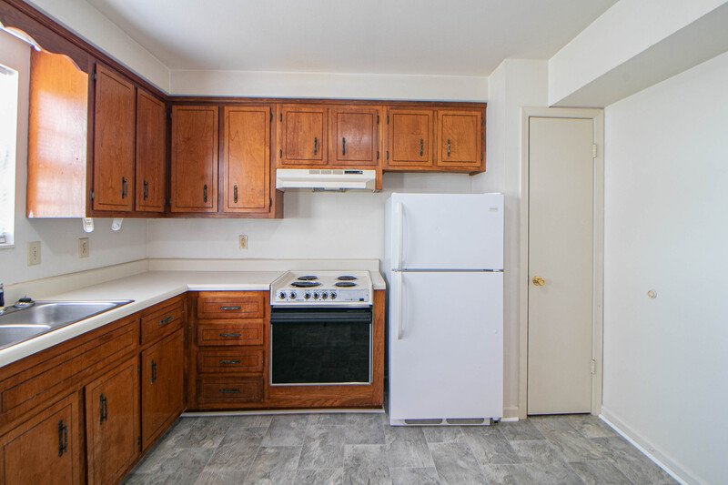 *** $500 DEPOSIT MOVE IN SPECIAL *** property image