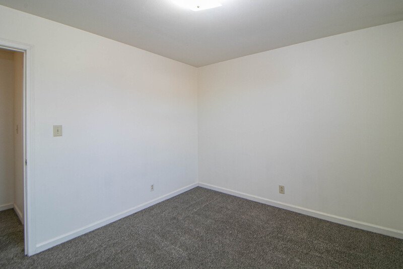*** $500 DEPOSIT MOVE IN SPECIAL *** property image