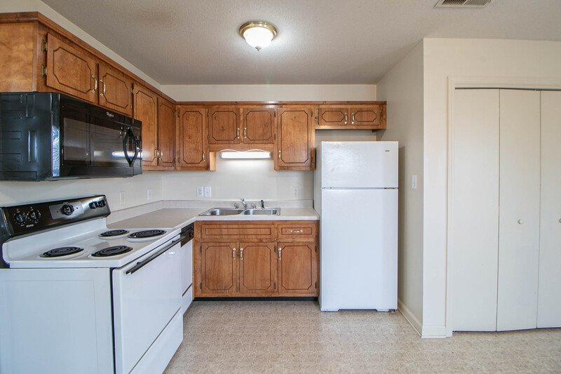 *** NO PETS PLEASE *** property image