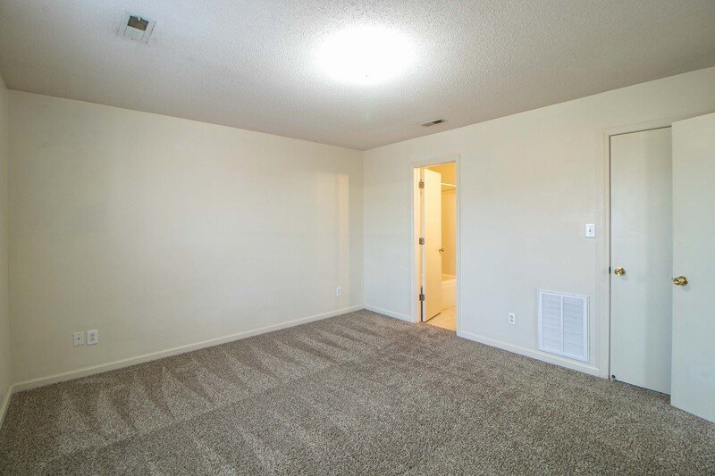 *** NO PETS PLEASE *** property image