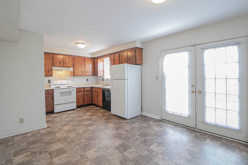 *** $500 DEPOSIT MOVE IN SPECIAL *** property image