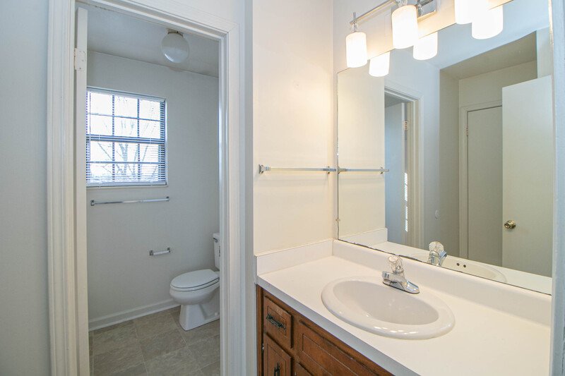 *** $500 DEPOSIT MOVE IN SPECIAL *** property image