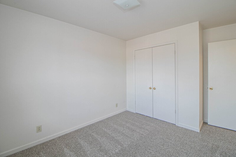 *** $500 DEPOSIT MOVE IN SPECIAL *** property image