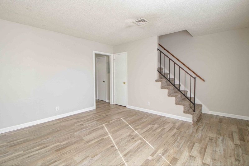 *** $500 DEPOSIT MOVE IN SPECIAL *** property image