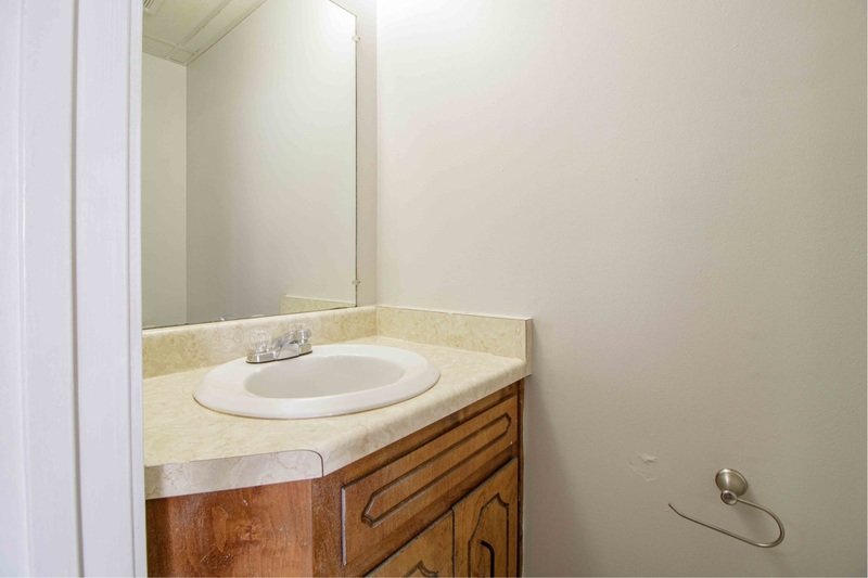 *** $500 DEPOSIT MOVE IN SPECIAL *** property image