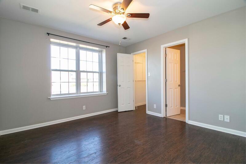 *** NO PETS PLEASE *** property image