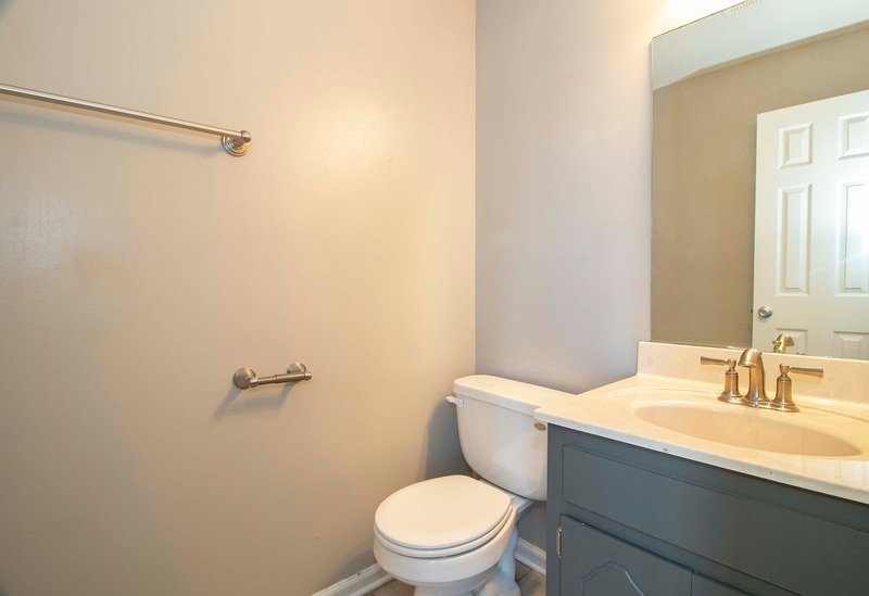 *** NO PETS PLEASE *** property image