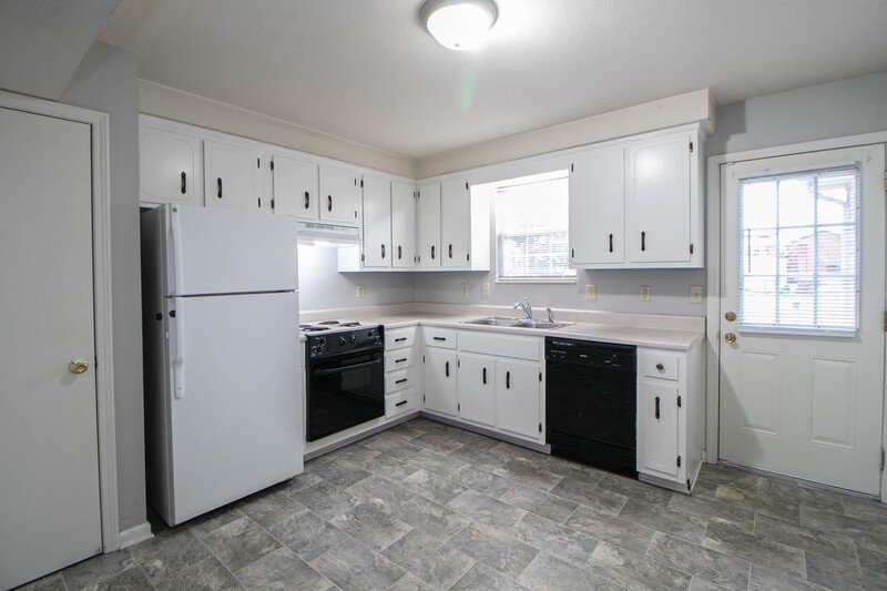 *** Pet Friendy located close to City Transit *** property image