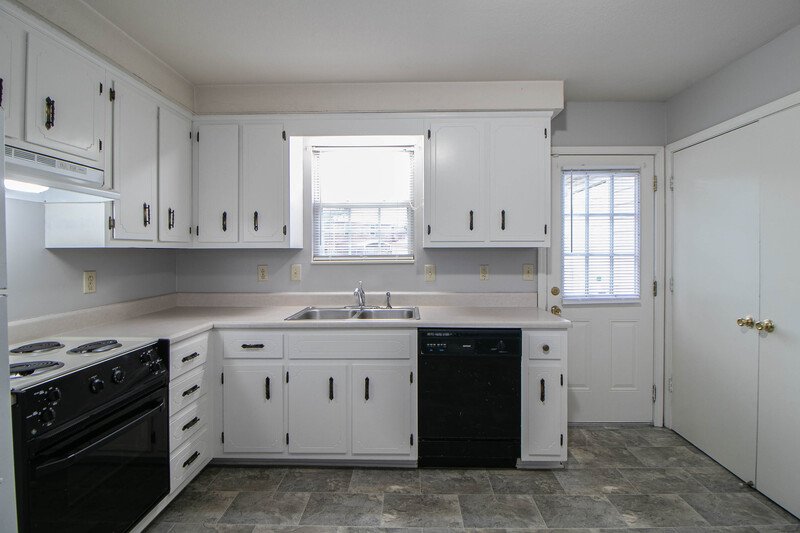 *** Pet Friendy located close to City Transit *** property image