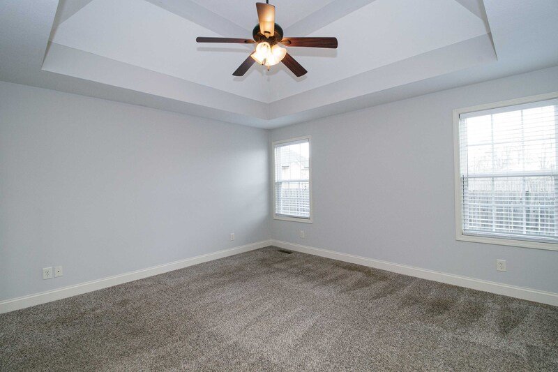 *** Great Central Clarksville Location! *** property image