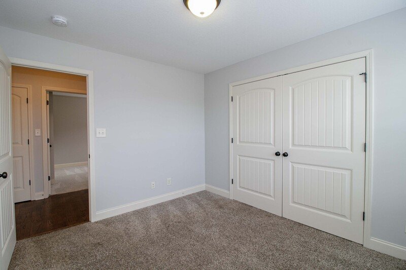 *** Great Central Clarksville Location! *** property image