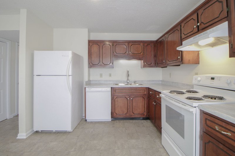 *** $500 MOVE IN DEPOSIT & 2 WEEKS FREE W/ NEW LEASE *** property image