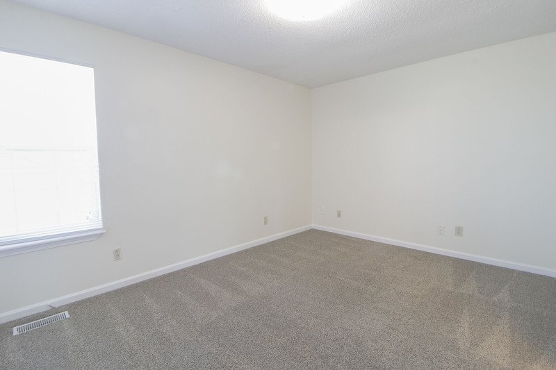 *** $500 MOVE IN DEPOSIT & 2 WEEKS FREE W/ NEW LEASE *** property image