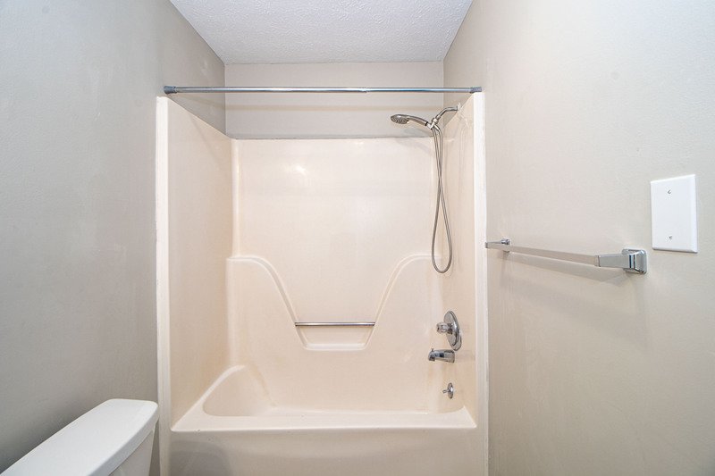 *** $500 DEPOSIT MOVE IN SPECIAL & 2 WKS FREE w/ 13 MO. LEASE *** property image