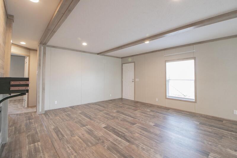 *** Located on a large lot close to post! *** property image