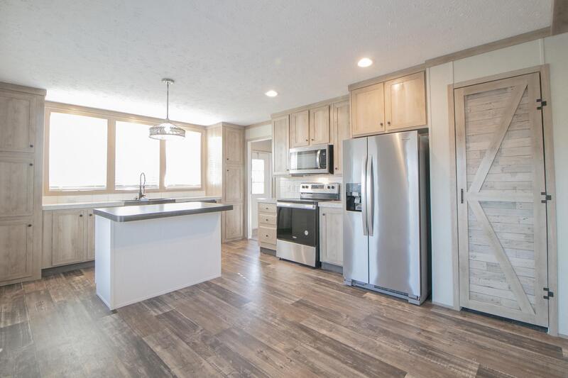 *** Located on a large lot close to post! *** property image