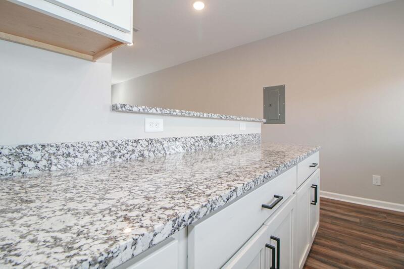 *** $500 DEPOSIT MOVE IN SPECIAL *** property image