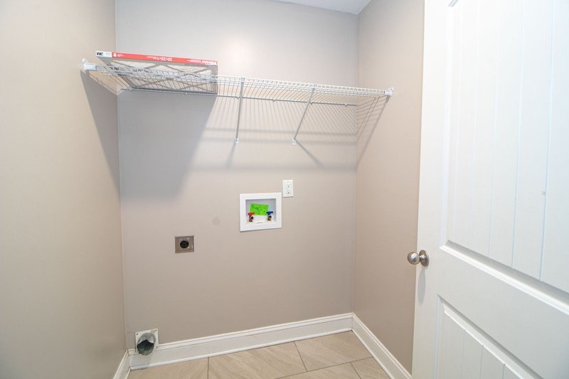 *** Quiet Country Style Subdivision minutes to the Main Gates of Post! *** property image