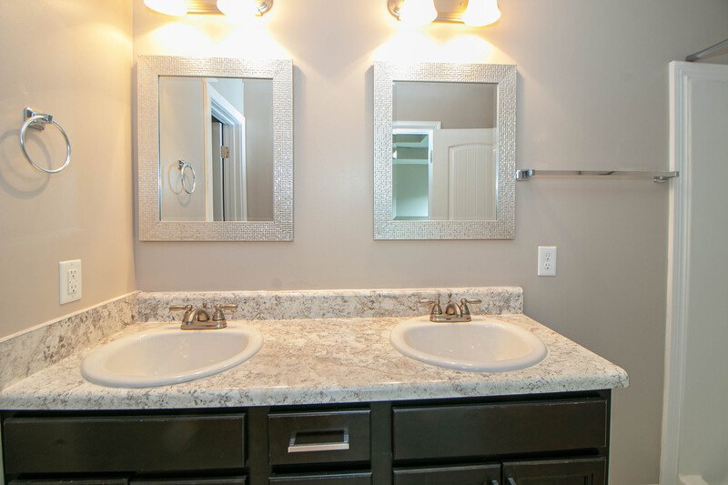 *** Quiet Country Style Subdivision minutes to the Main Gates of Post! *** property image