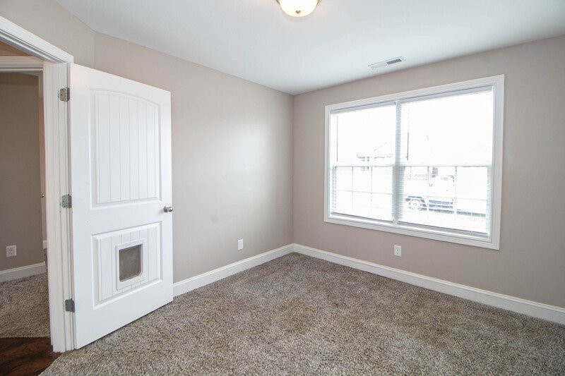 *** Quiet Country Style Subdivision minutes to the Main Gates of Post! *** property image